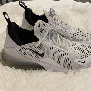 Air Max 270 white w/black size 9.5 air max 270 Nike sneakers size 9.5 womens